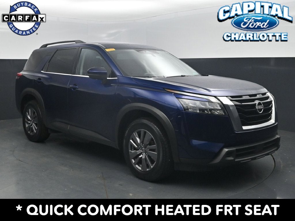 2025 Nissan Pathfinder SV