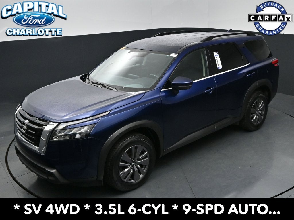 2025 Nissan Pathfinder SV
