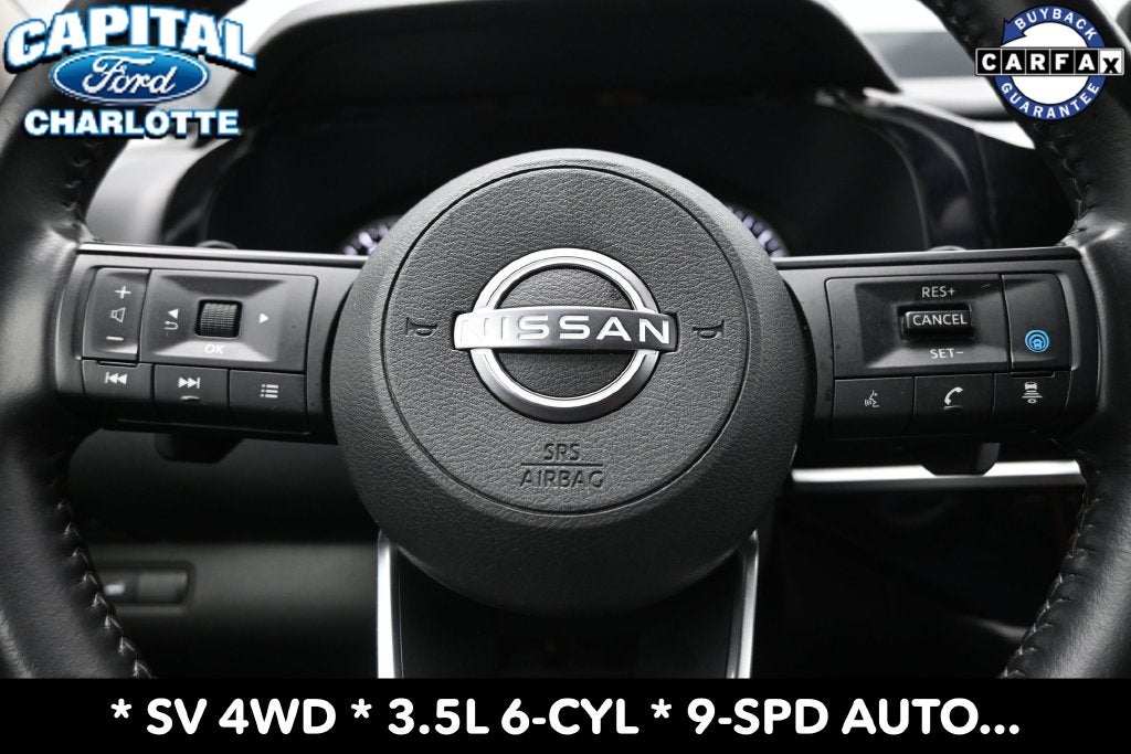 2025 Nissan Pathfinder SV