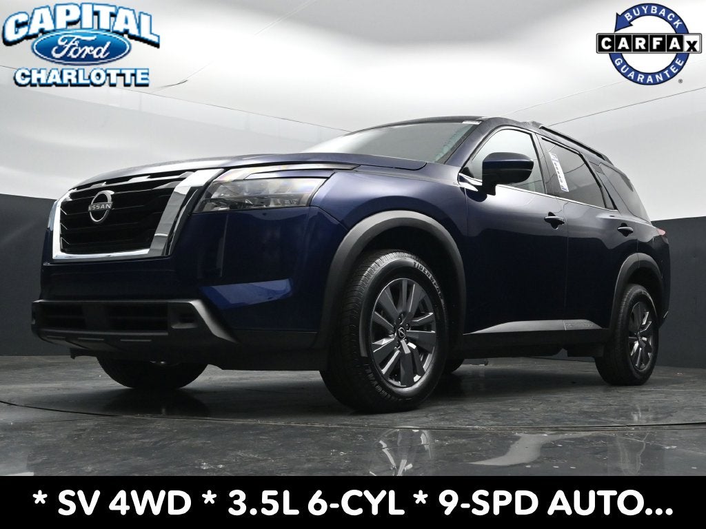 2025 Nissan Pathfinder SV