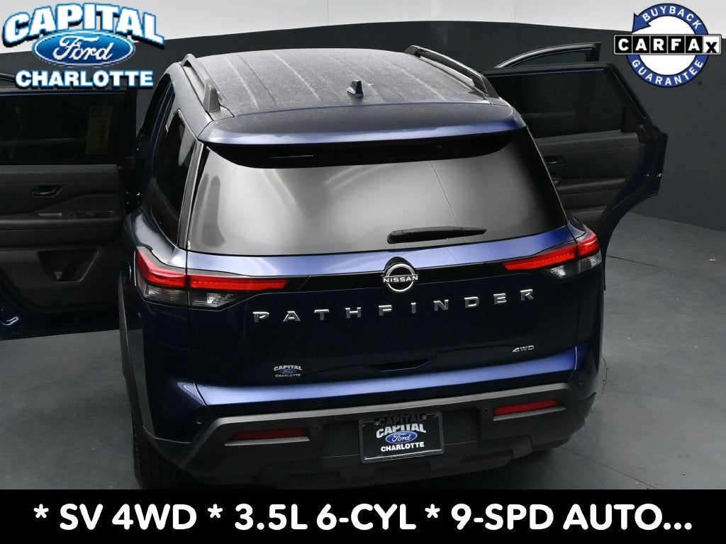 2025 Nissan Pathfinder SV