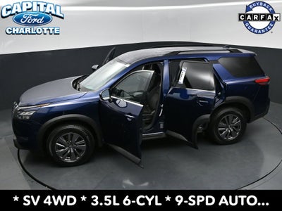 2025 Nissan Pathfinder SV