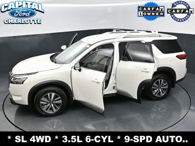 2023 Nissan Pathfinder SL