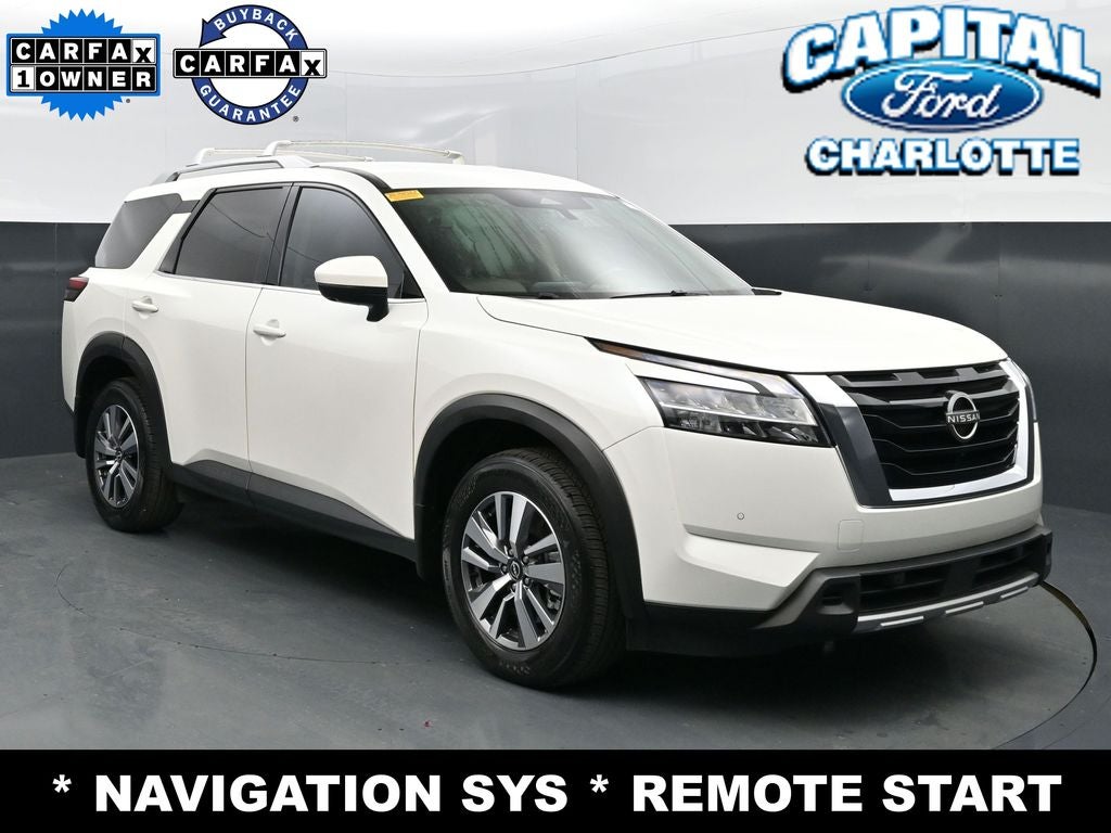 2023 Nissan Pathfinder SL