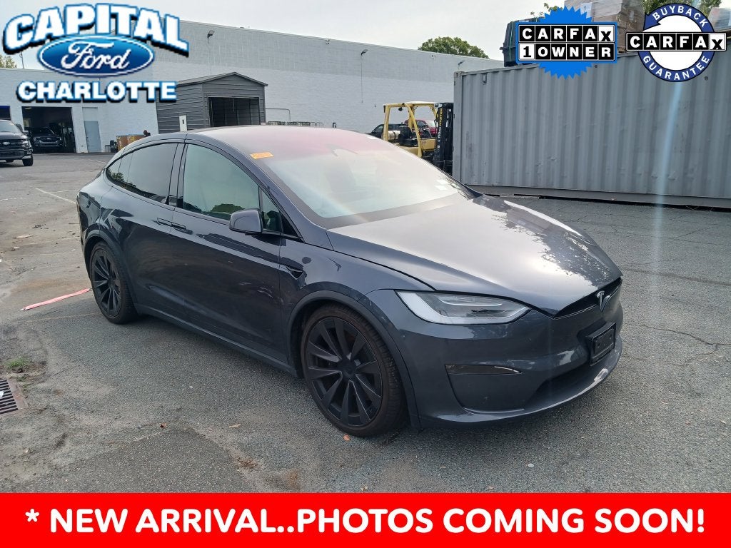 2022 Tesla Model X Base