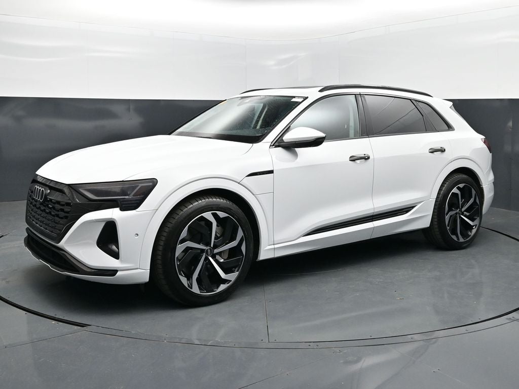2024 Audi Q8 e-tron Premium Plus quattro