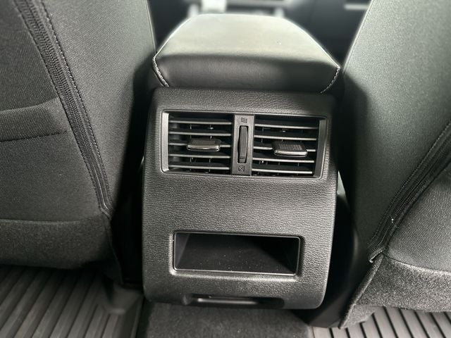 2025 Mitsubishi Outlander ES