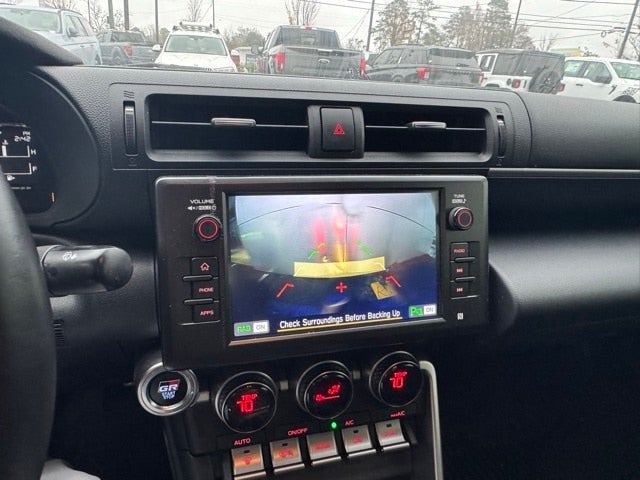 2024 Toyota GR86 Premium