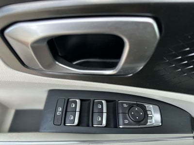 2022 Kia Sorento Hybrid EX