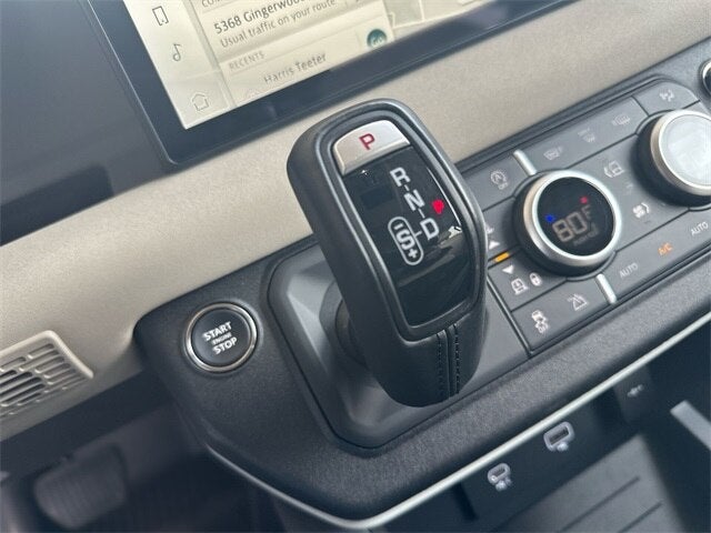 2023 Land Rover Defender 110 SE