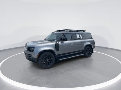 2024 Land Rover Defender 130 Outbound