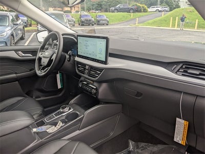 2025 Ford Escape Plug-In Hybrid Base