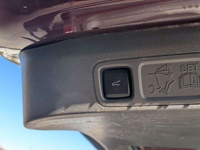 2021 Ford Expedition XLT 202A