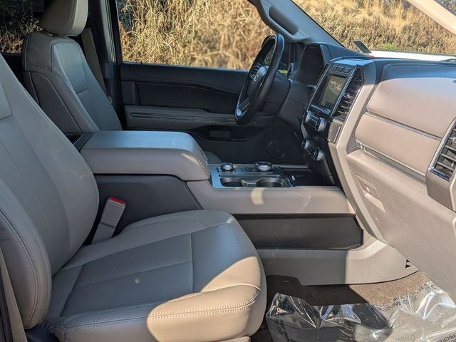 2021 Ford Expedition XLT 202A