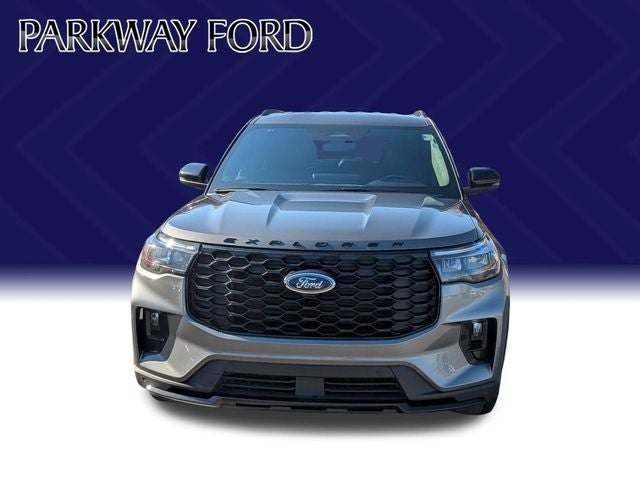 2025 Ford Explorer ST-Line 300A