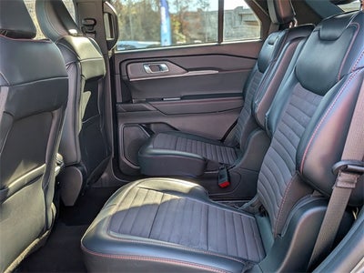 2025 Ford Explorer ST-Line 300A