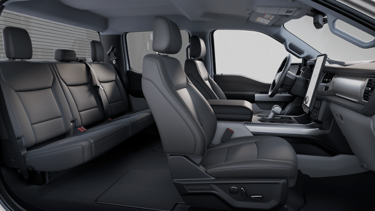 2025 Ford F-150 Lightning Flash - Photo 27