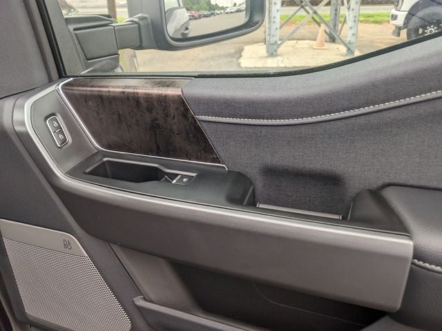 2025 Ford F-350SD Lariat