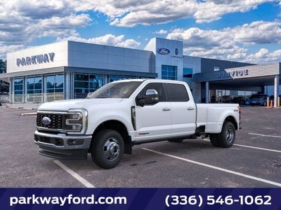 2026 Ford F-350SD Lariat DRW