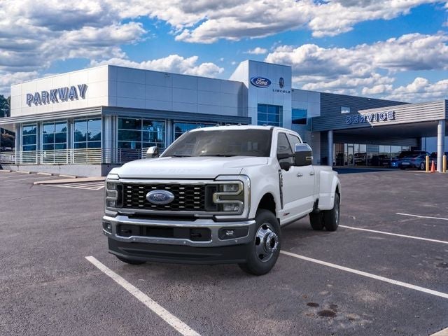 2026 Ford F-350SD Lariat DRW