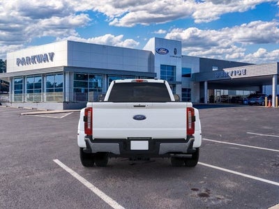 2026 Ford F-350SD Lariat DRW