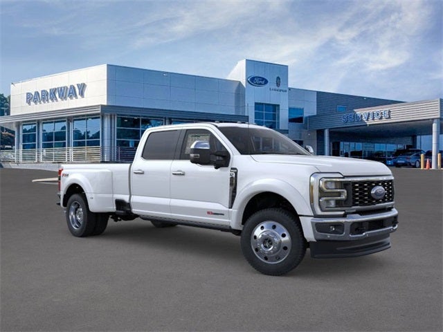 2026 Ford F-450SD King Ranch DRW