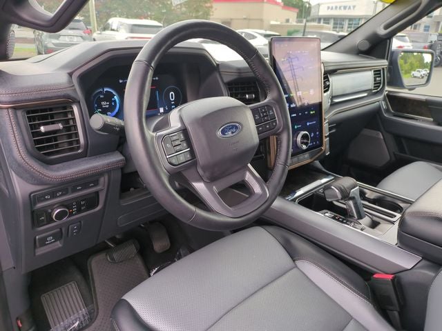 2023 Ford F-150 Lightning Lariat