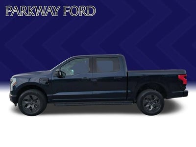 2023 Ford F-150 Lightning Lariat