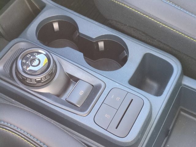 2025 Ford Maverick Lobo High