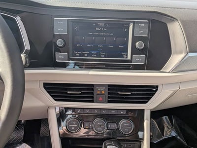 2022 Volkswagen Jetta 1.5T SE