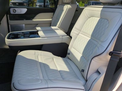 2022 Lincoln Navigator Black Label