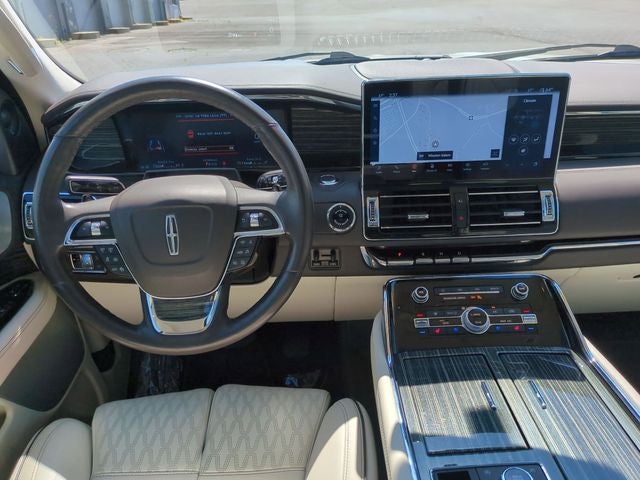 2022 Lincoln Navigator Black Label