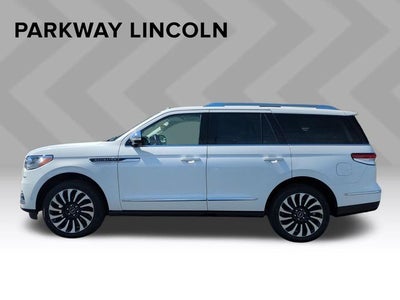 2022 Lincoln Navigator Black Label
