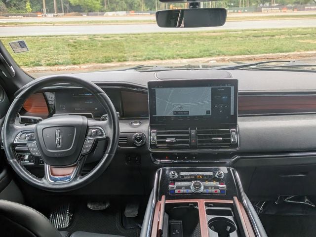 2023 Lincoln Navigator L Reserve