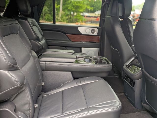 2023 Lincoln Navigator L Reserve