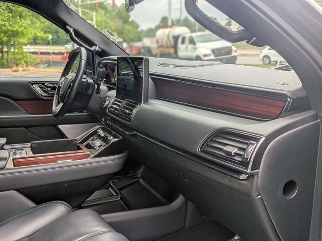 2023 Lincoln Navigator L Reserve