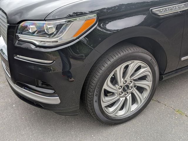 2023 Lincoln Navigator L Reserve