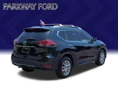 2020 Nissan Rogue SV