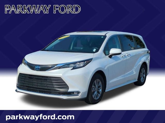 2023 Toyota Sienna
