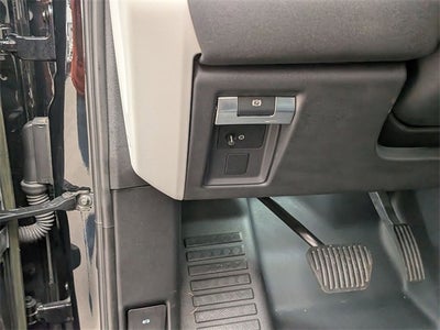 2023 Land Rover Defender 110 X-Dynamic SE