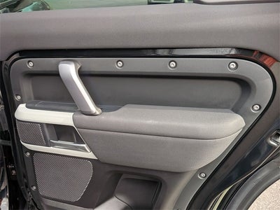 2023 Land Rover Defender 110 X-Dynamic SE