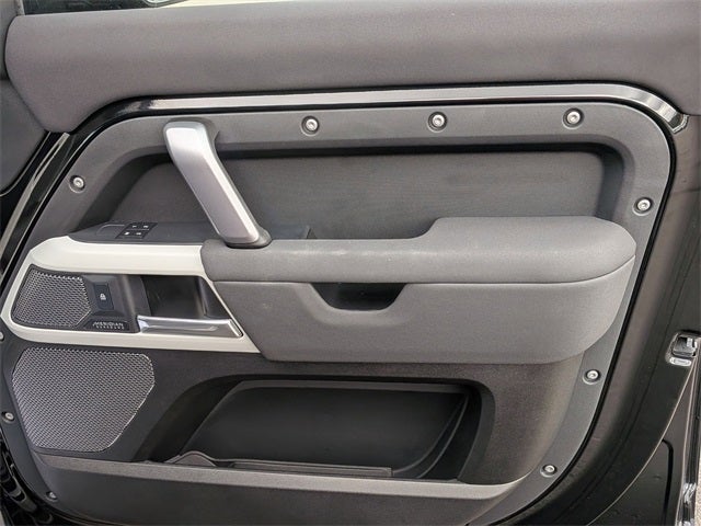 2023 Land Rover Defender 110 X-Dynamic SE