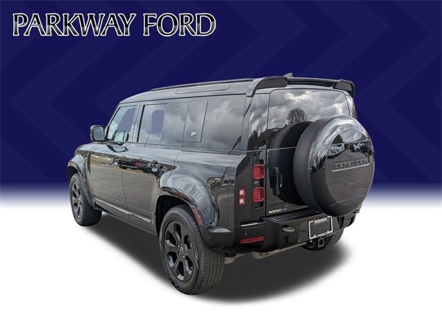 2023 Land Rover Defender 110 X-Dynamic SE