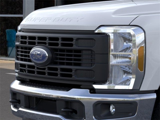 2026 Ford F-350SD XL XL 4WD Crew Cab 8' Box