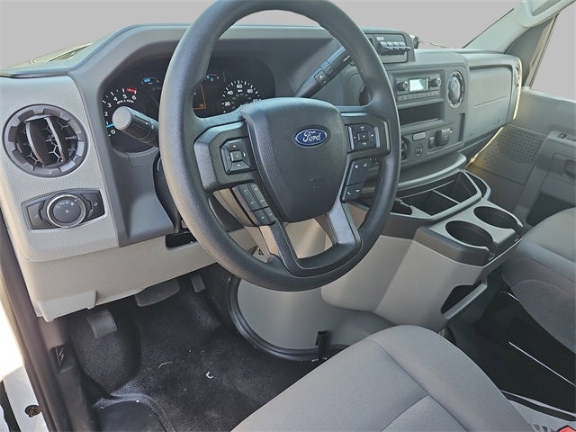 2026 Ford E-350SD Base Cutaway