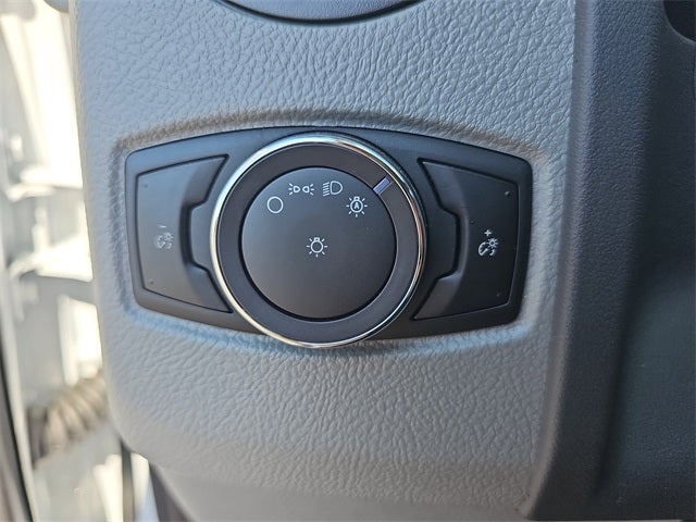 2026 Ford E-350SD Base Cutaway