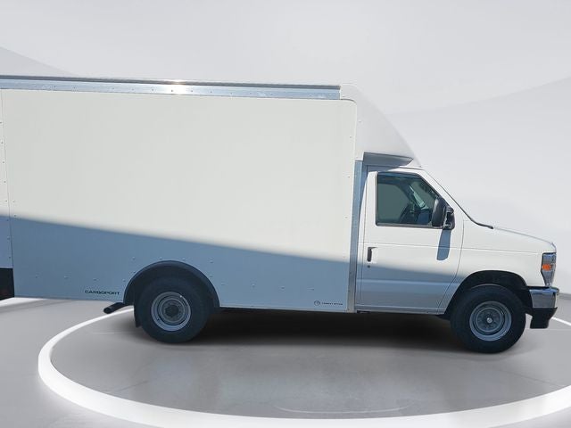 2027 Ford E-350SD Base Cutaway