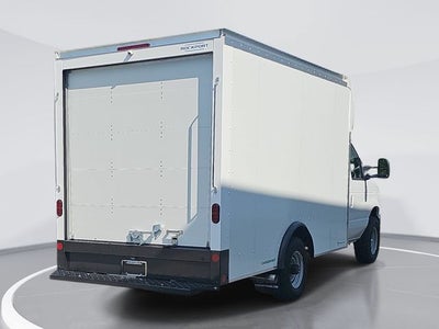 2027 Ford E-350SD Base Cutaway