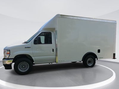 2027 Ford E-350SD Base Cutaway