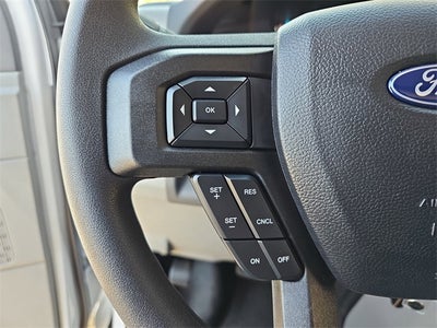 2025 Ford E-450SD Base DRW